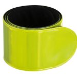 Banda reflectante retráctil